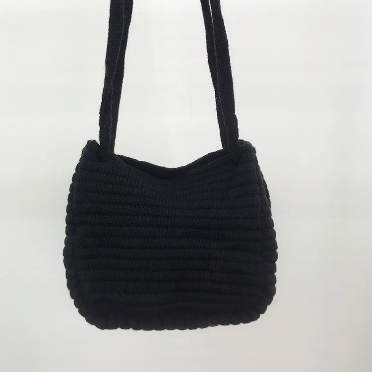 

Literature and art fresh knitted bag women's autumn and winter Korean versatile shoulder bag children's Cross messenger bag