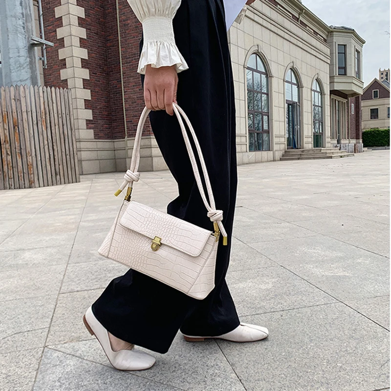 

RIEZMAN Fashion Crocodile Pattern Baguette Bags PU Leather Shoulder Bag For Women 2020 Retro Design Luxury Female Hand Bag Bolso
