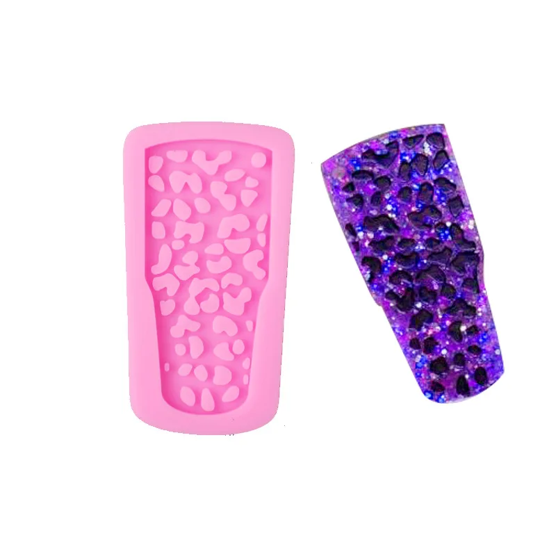 

DIY Long Strip Keychain Silicone Mold Multi-faceted Gravel Shape Pendant Crystal Epoxy Resin Mold