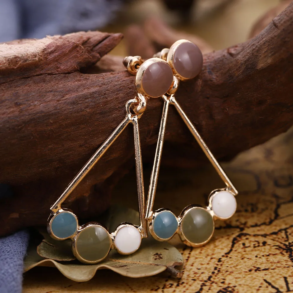 

2021 Trendy Drop Earrings Personality Dangle Triangle Bohemia Resin Stone Boho Ethnic Vintage Hanging Earrings Women Jewelry