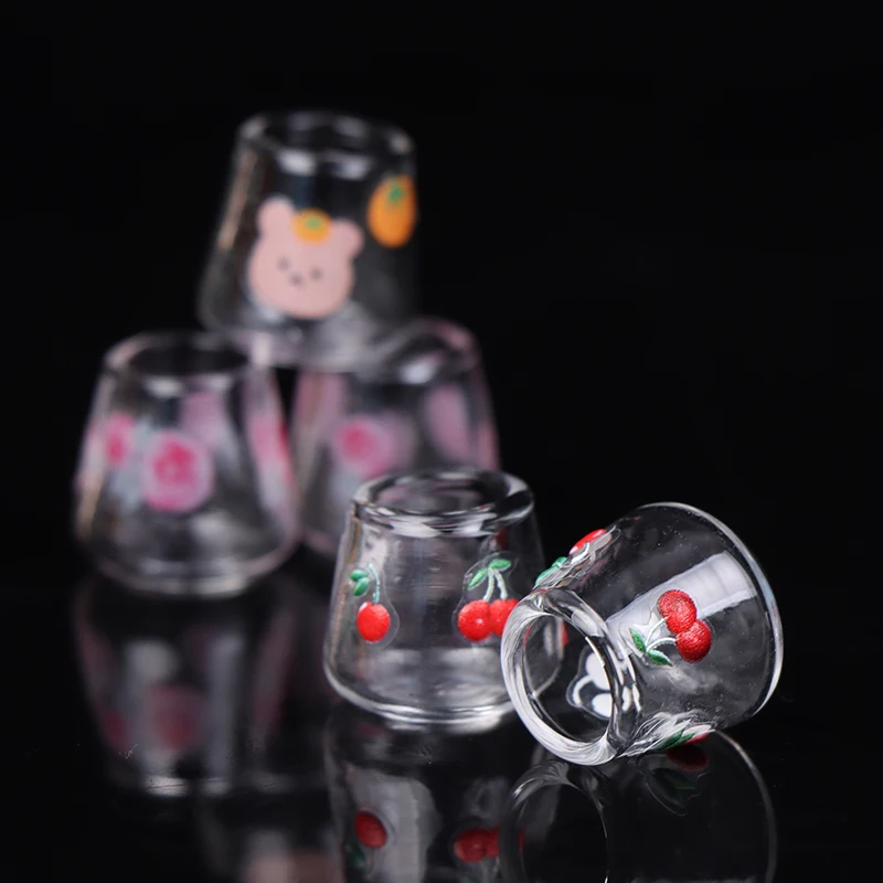 

4pcs/set 1/12 Dollhouse Miniature Cute Clear Big Belly Glass Cups Model Kitchen Furniture Model Toys Dollhouse Home Decor