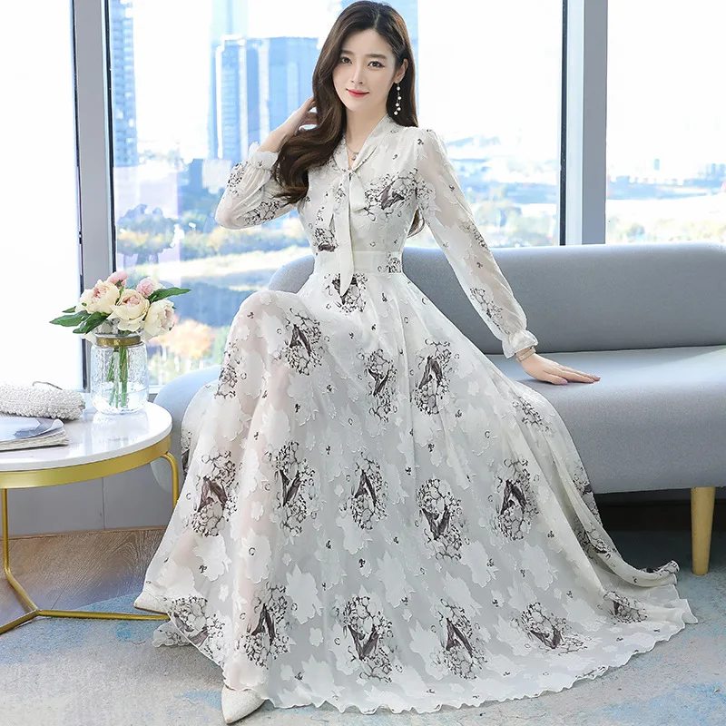 

2021 spring and summer women's new long dress Jacquard chiffon super fairy waist beach big bow long dress tide