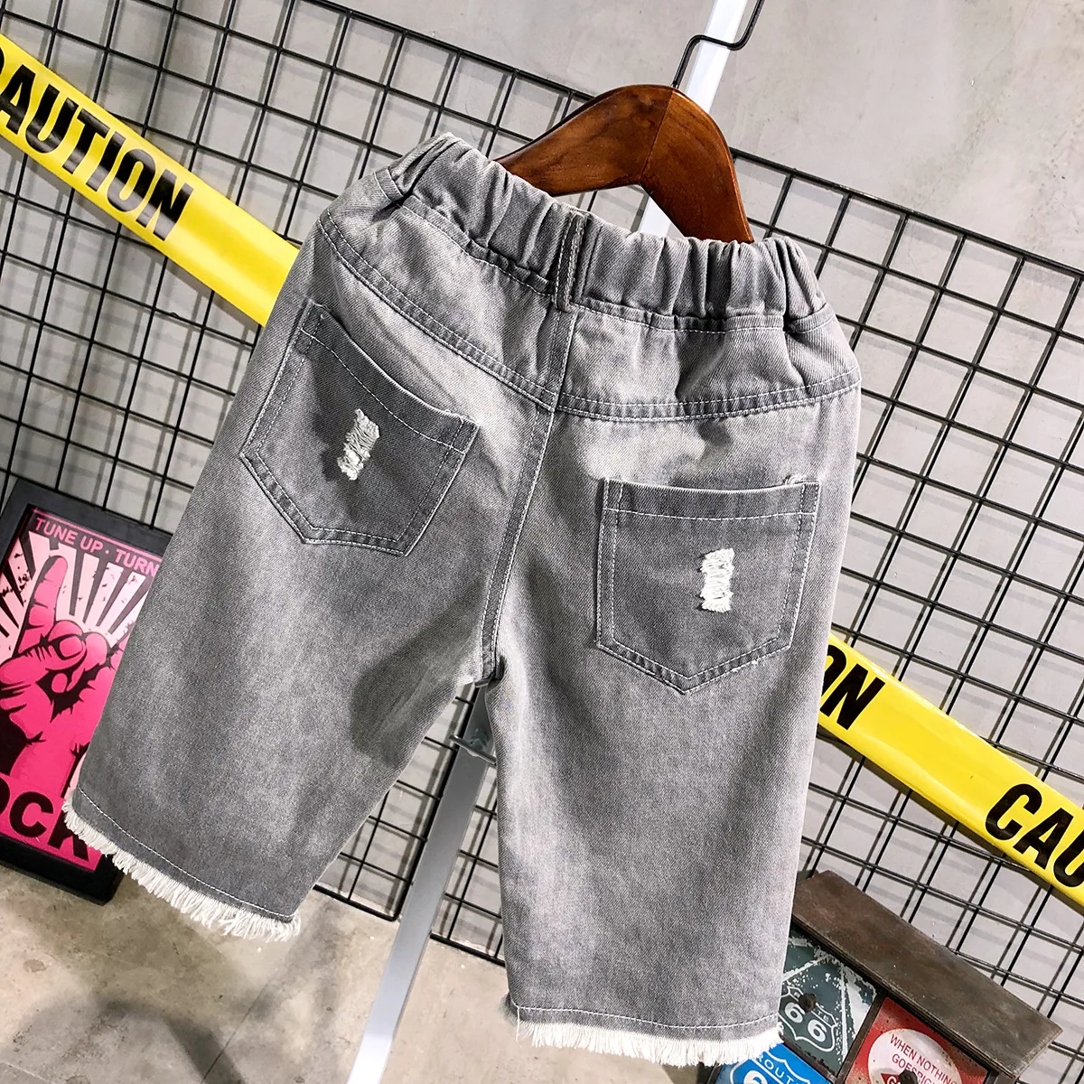 

2PCS WLG Boys Outfits Kids Summer Letter Printed Short Sleeve T Shirt and Denim Black Ripped Short Set Baby Boy Fashion Clothes