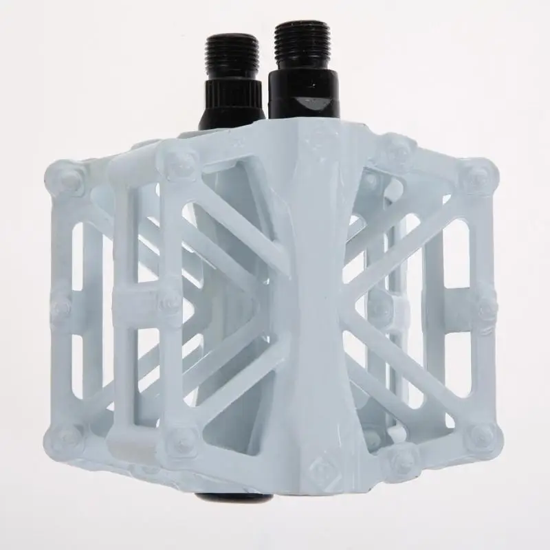 

3 Bearings Mountain Bike Pedals Platform Bicycle Flat Alloy Pedals 9/16" Pedals Non-Slip Alloy Flat Pedals Bicycle tools