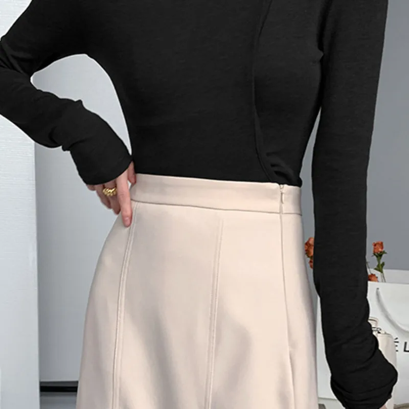 

[DEAT] Spring And Summer 2021 New T-shirt Off Shoulder Irregular Solid Gray Fashion Hollow Out Sexy Base Top Female GX1152