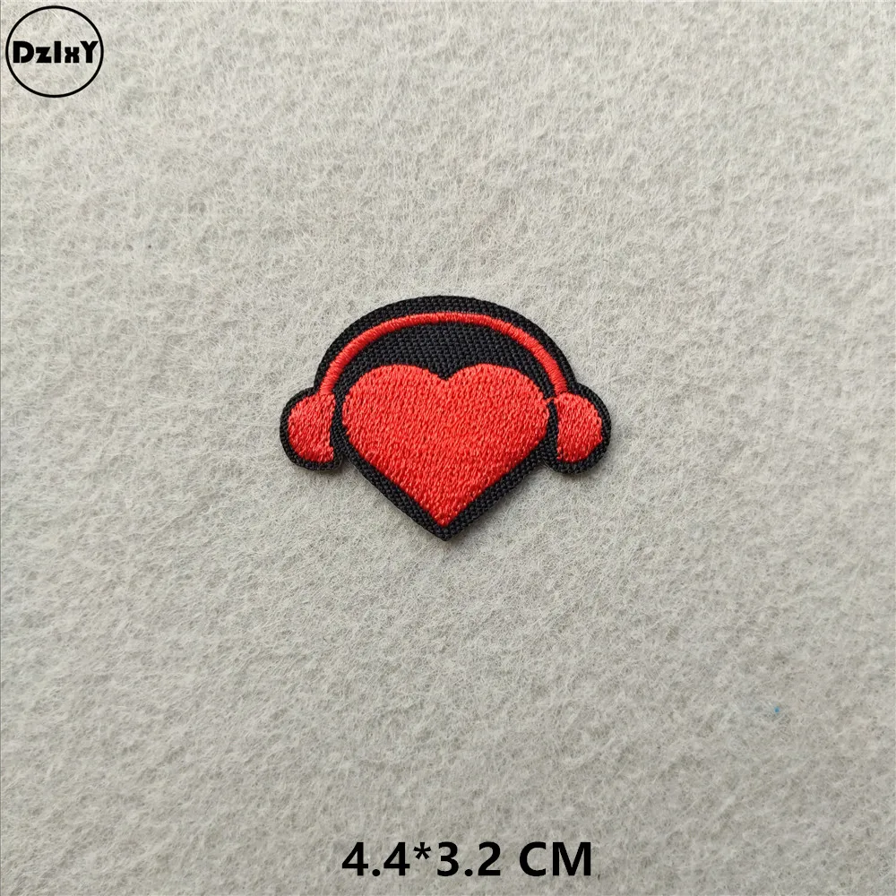 1-PCS-G-573 46 различных стилей на выбор) красные губы нашивки для одежды вышитые аппликации железные значки полосы наклейки на одежду - Цвет: 1-PCS-G-573