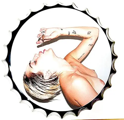 

Retro Sign Sexy Lady Bottle Caps Retro Metal Tin Sign Diameter 13.8 Inches - Handcrafts Home Decor Bar Plaque Lounge