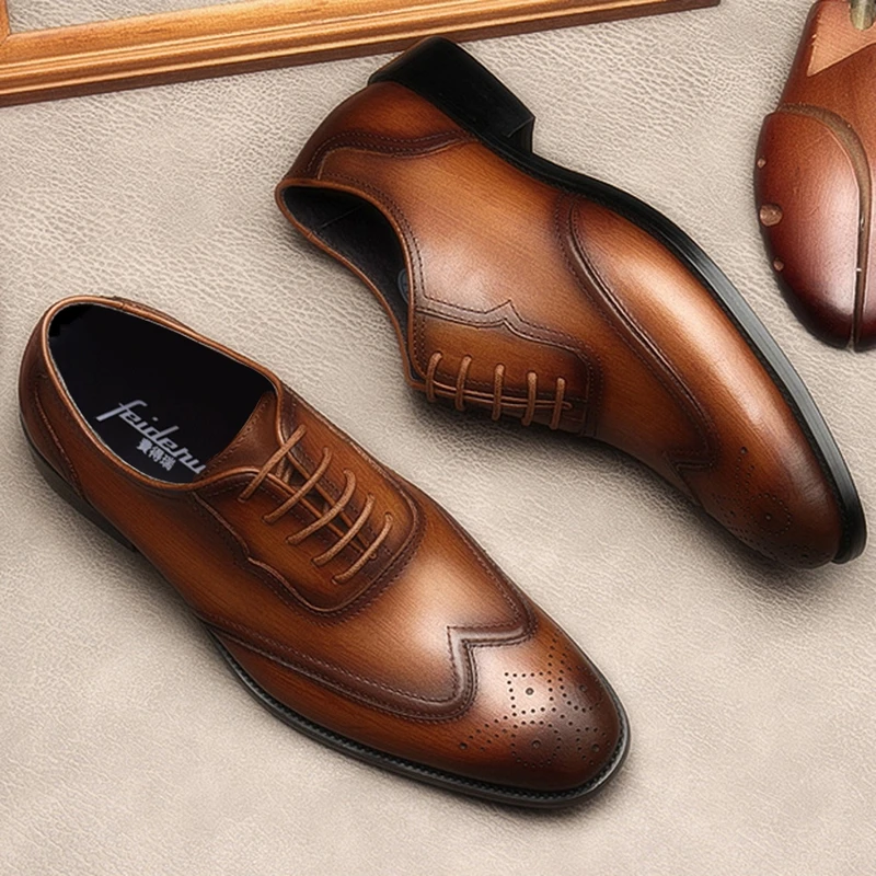 

Elegant Round Toe Laces Man Wingtip Brogues Shoes Genuine Leather Formal Wedding Oxfords Medallion Men Bridal Party Flats MDE296