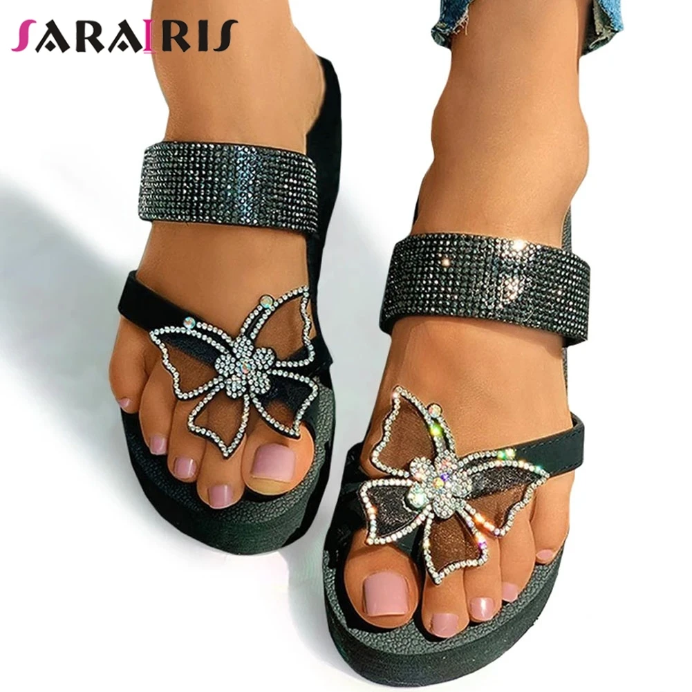 

SaraIris Crystal Bling Wedges Slippers Women Summer Outdoor Slippers Ladies Open Toe Rhinestone Flip Flop Shoes