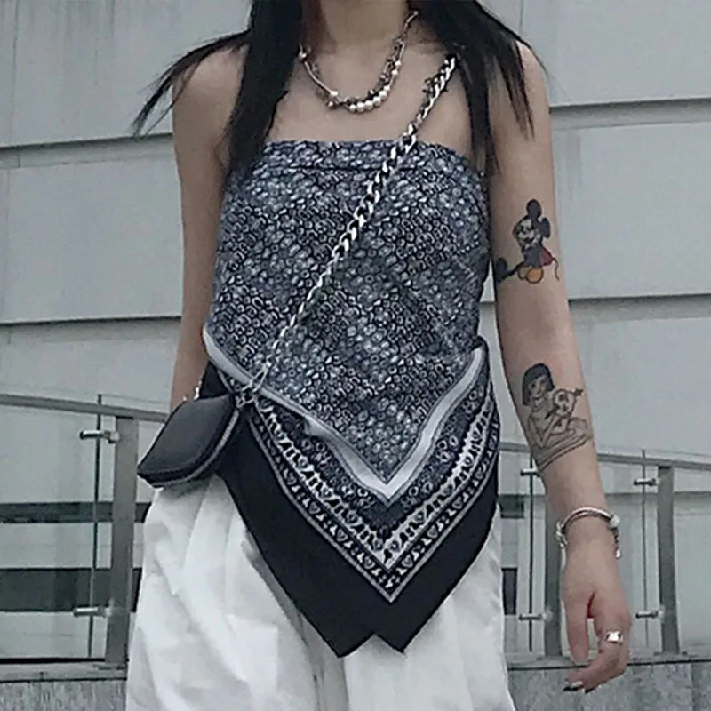 

New ins Net Red Cashew Flower Multifunctional Vest Silk Scarf Shawl Bandana Scarf Cute Cool Tube Top Large Square Scarf Blouse