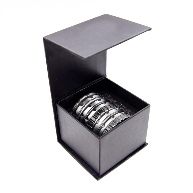 

Top Quality Large Big Herb Grinder Gift Box Package 5 Layer 62mm Tobacco Smoke Pipe Crusher Wiet Grinder Super Shredder