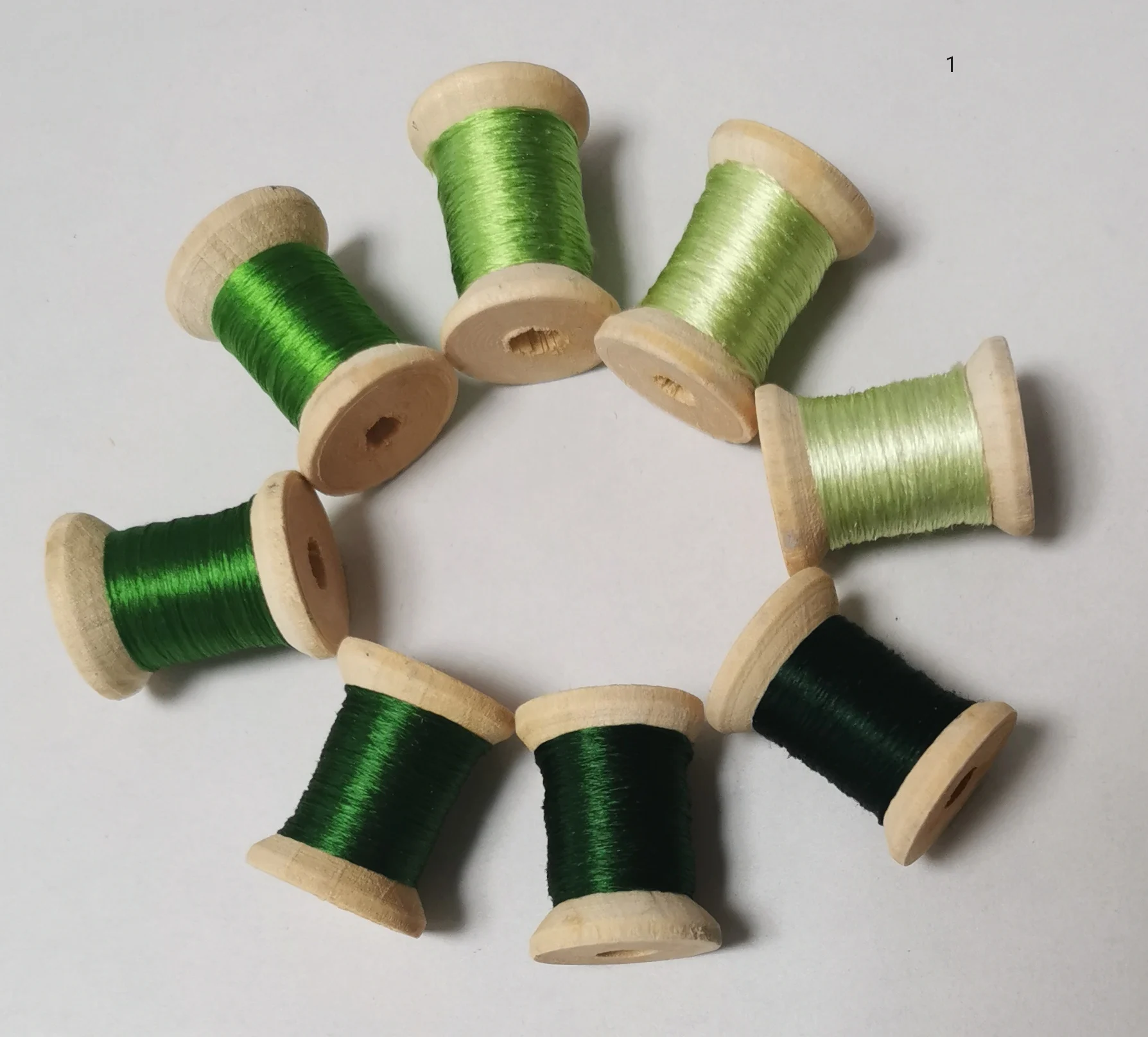 8 волнистых нитей для ручной вышивки 100% натуральный шелк тутового шелкопряда