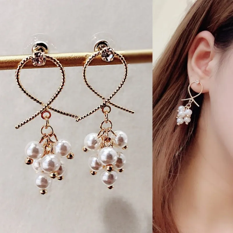 Серьги с жемчугом Корейская версия милые индивидуальные серьги гвоздики