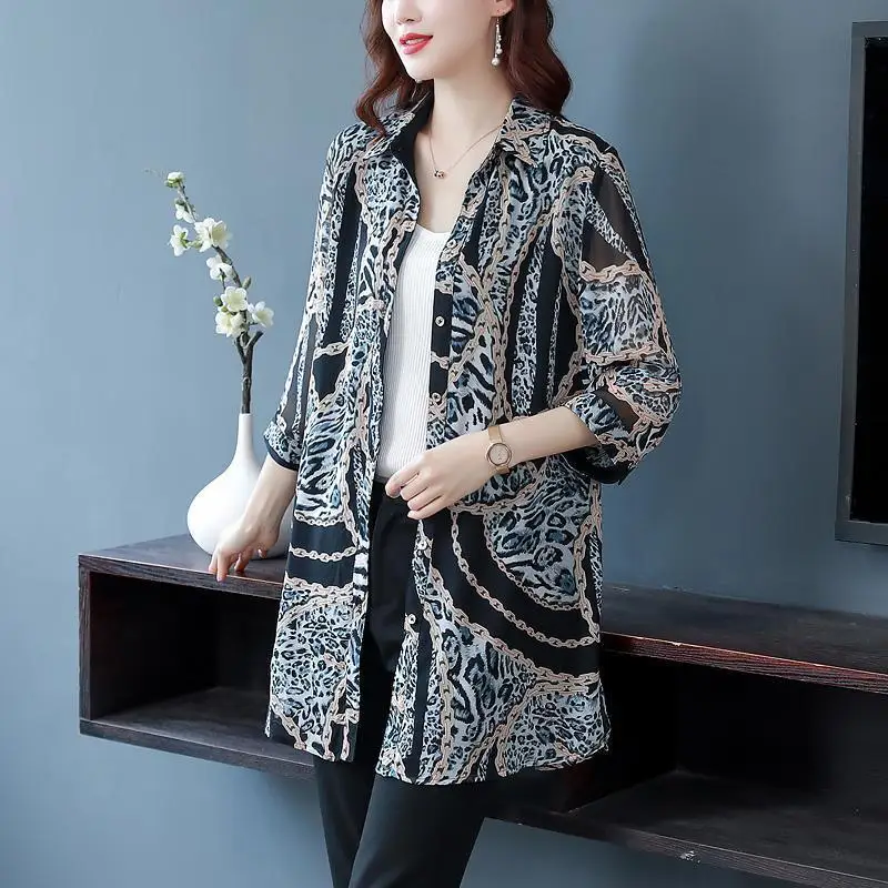 

2021 spring and summer new shirt women's fashion loose large size slim casual top floral