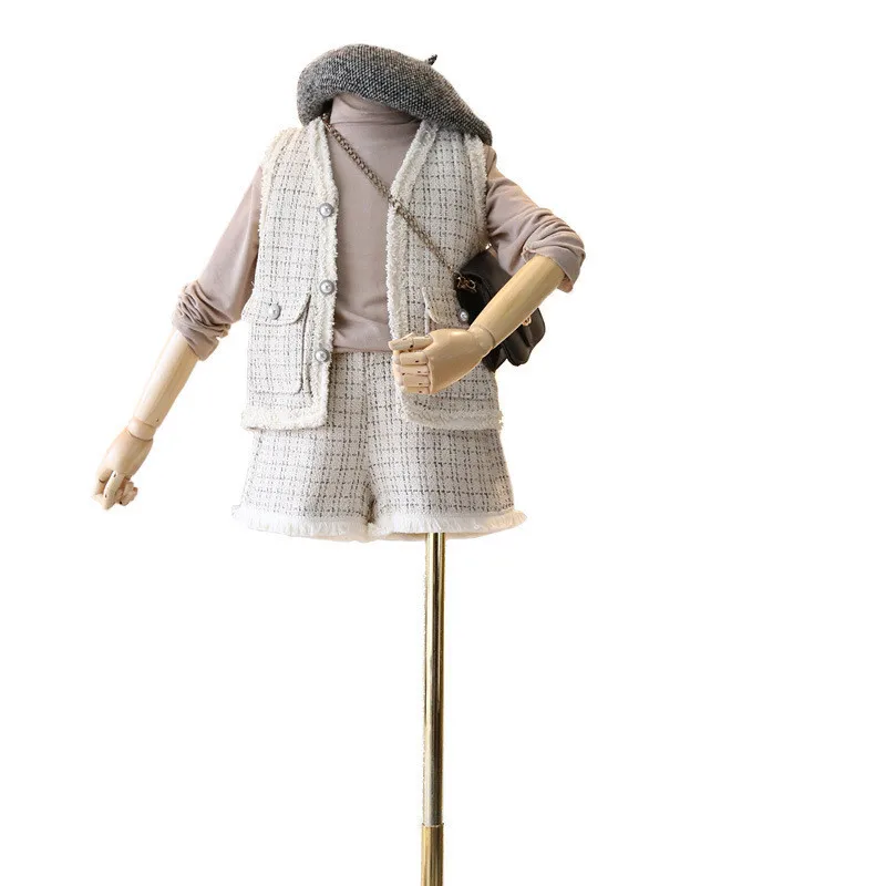

2PCS WLG girls clothing set boutique kids clothing kids plaid vest and short set girl autumn outfit
