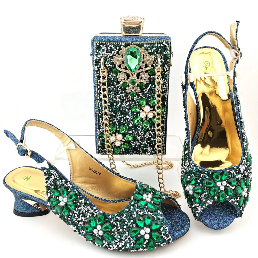 

Новинка, украшенные блестящей мозаикой для вечерние, аксессуар в виде авокадо