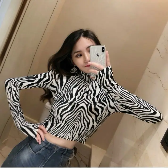 

Sexy blouse fashion spring and autumn 2019 new base coat women's navel top short leopard T-shirt 1139