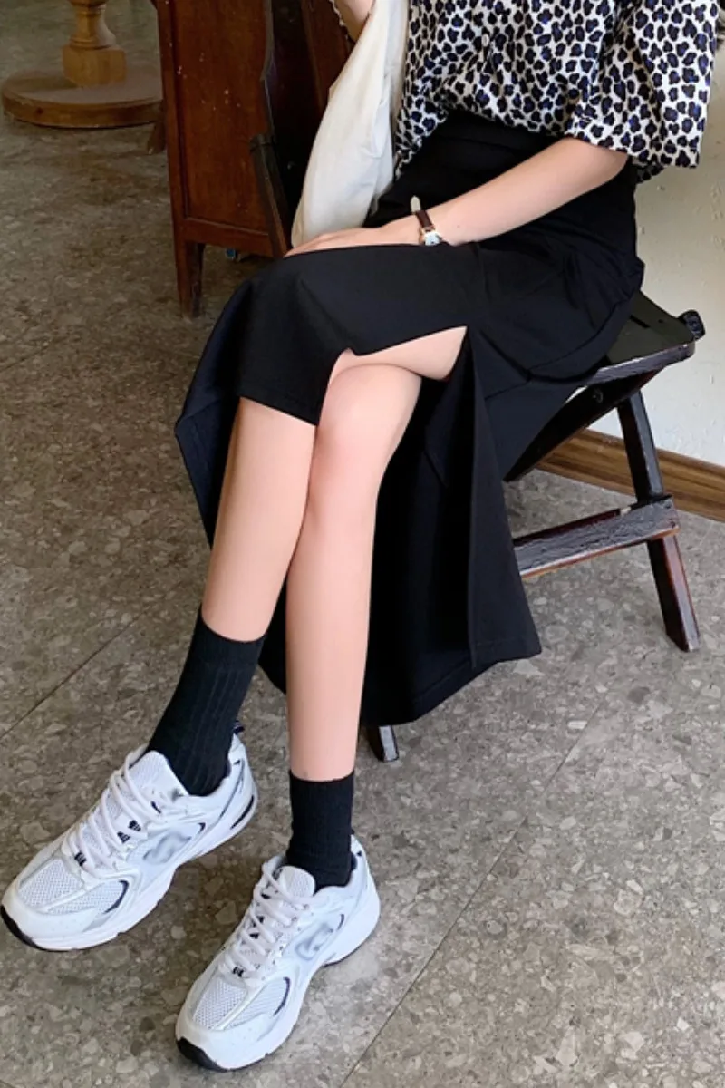 

Black high waist slimming skirt female 2021 new mid-length A-line split one-step skirt bottoming skirt