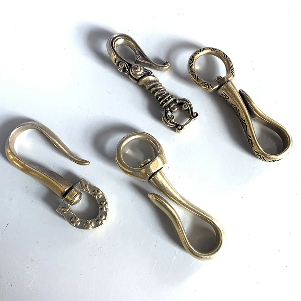 Латунный ремень с U-образным крючком Вращающийся брелок для ключей маленький