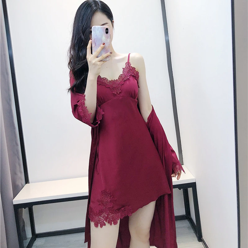 Халат женский на бретельках с нагрудной подушкой и ночной юбкой комплект из двух