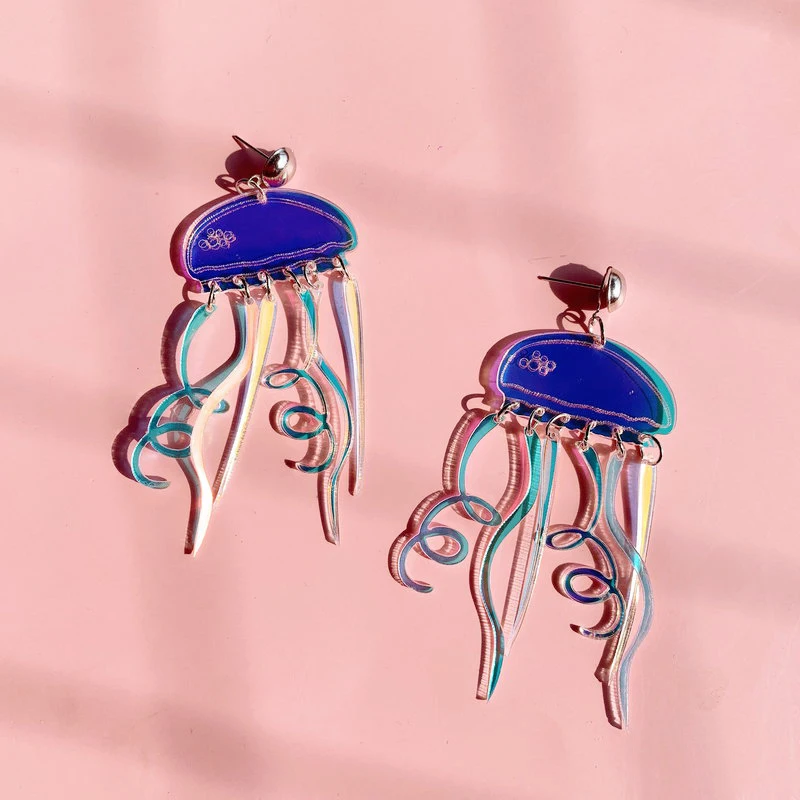 

QM Colorful Acrylic Cute Fashion Animal Earrings Unique Jellyfish Shape Shiny Exquisite Jewelry New Birtrhday Gift For Girl