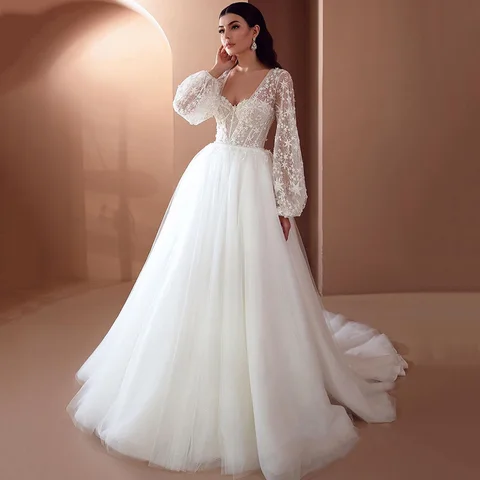 Eightree Vintage Starry Long Sleeve Wedding Dress Lace Vestidos de Noiva Plus Size Bridal Dresses Sweep Train Wedding Gowns