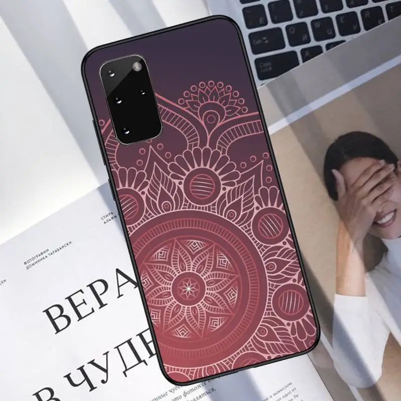 

Mandala Paisley Phone Case For Samsung A40 A31 A50 A51 A71 A20E A20S S8 S9 S10 S20 Plus note 20 ultra