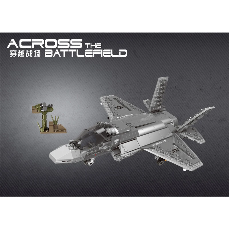 

XINGBAO 06026 NEW Military Weapon Series 646PCS The F35 Fighter Set Building Blocks MOC Bricks Construction Plane Model Gifts