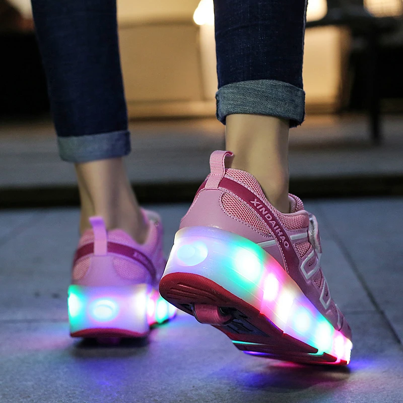 

USB Charger Children Led Shoes Glowing Sneakers with Wheel for Girl Kids Light Up Shoes Led Slippers Casual Luminous Sneakers