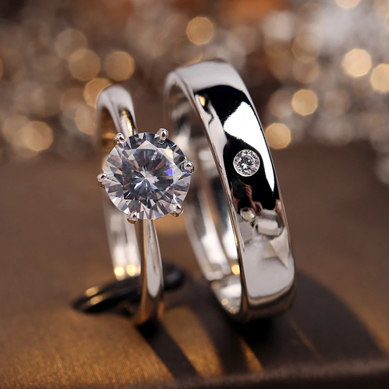 

Classic Simple 1.0ct Fake Six Claw Diamond Rings Luxury Zircon Adjustable Silver Color Couple Wedding Rings Crystals Gift Rings