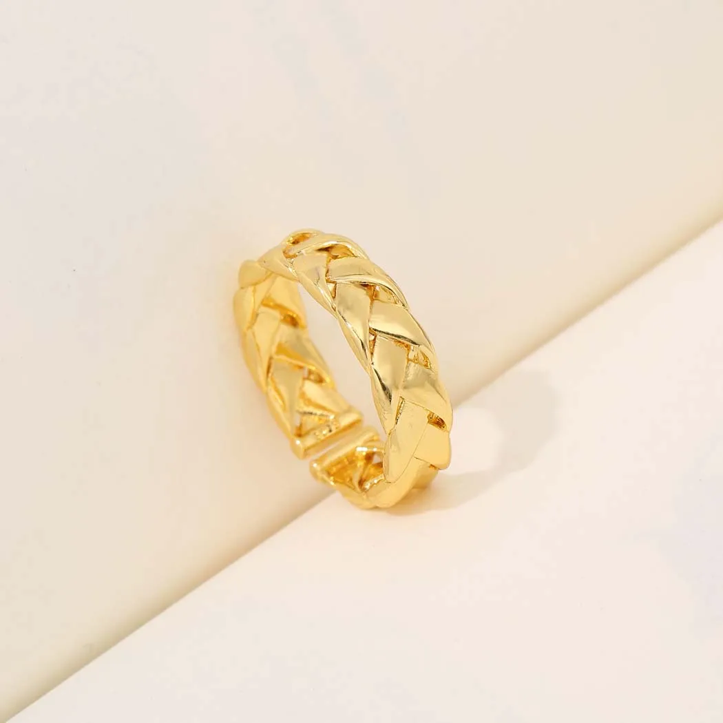 Модное кольцо неправильной формы золотого цвета гладкое регулируемое Открытое
