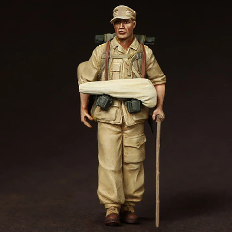 

1/35 Resin Model figure GK Soldier soldier Brigade Ramcke El Alamein 1942 WWII Military theme Unassembled and unpainted kit