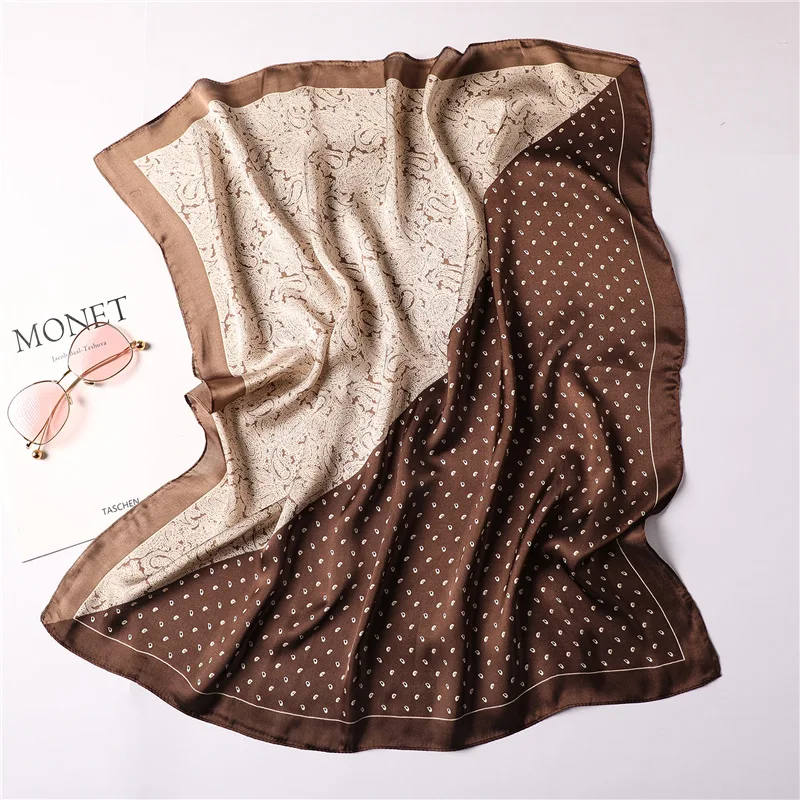 

Etnische Stijl Zijden Sjaal Vrouwen 2020 Nieuwe Vierkante Sjaals 70*70Cm Cashew Patroon Twee Kleur Patchwork Halsdoek Haarsjaals