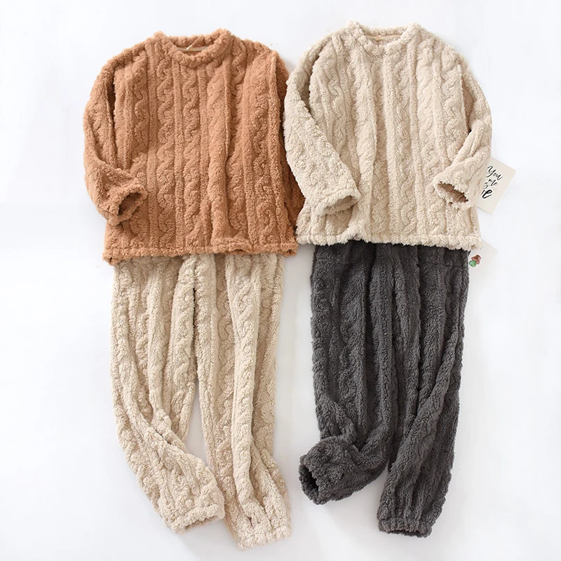 Winter Women's Flannel Pajamas Thicken Warm Coral Fleece Homewear Loose Comfortable Plus Fleece Pajama Set