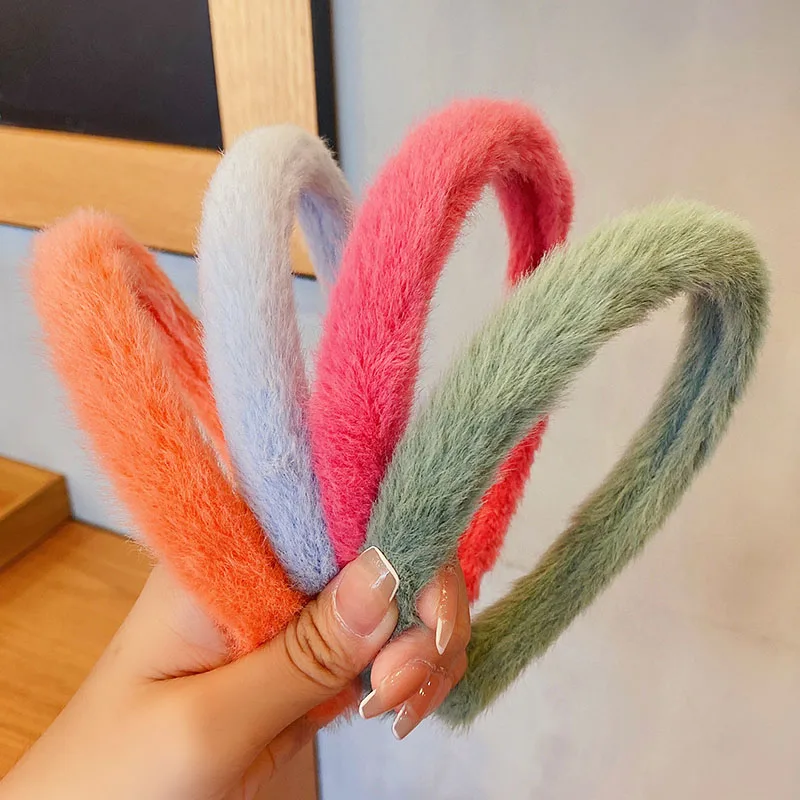 Новинка Осень 2021 красочные плюшевые повязки для волос женщин и девочек милые