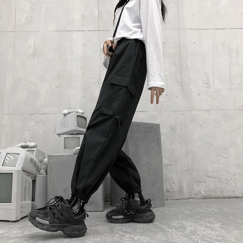 

GOOHOJIO 2020 New High Waist Oversized Trousers Women Solid Color White Harajuku Pants Women Autumn Fashion Cargo Pants Women