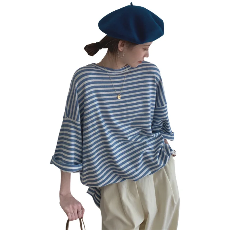 

Anime Women's Oversized Short Sleeve Goth T-Shirts Urban Basic Striped Loose And Lazy Style Inside Kawaii Y2k Vogue Cute Tshirt