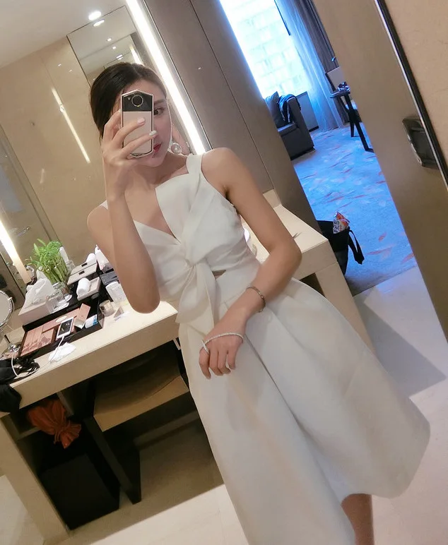 Элегантное белое платье с v образным вырезом и объемным бантом сексуальное