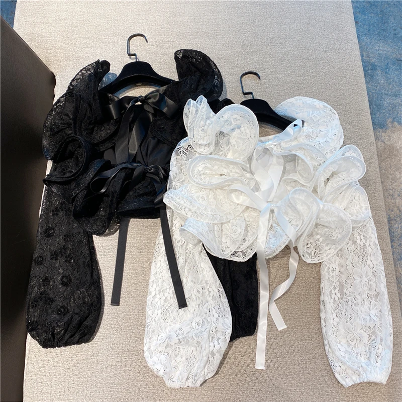 

Cropped Lace Shirt Women 2021 Spring New Design Ruffled Backless Bow Gauzy Lace Blouse Lady's Tops White Black