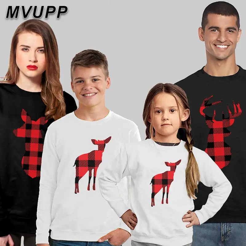Одинаковая семейная одежда с рождественским оленем хлопковый свитшот для отца