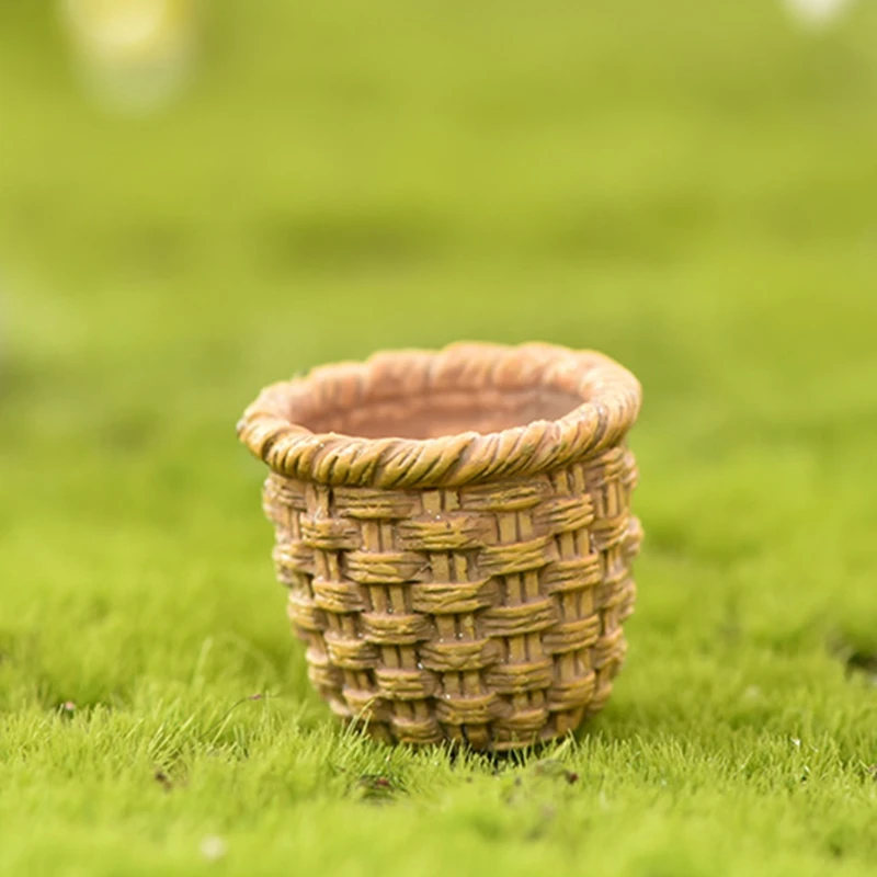 

7 Pcs Miniature Fairy Garden Rabbit Figurines Desktop Ornaments Rabbit and Carrot House Fairy Garden Animals Rabbit