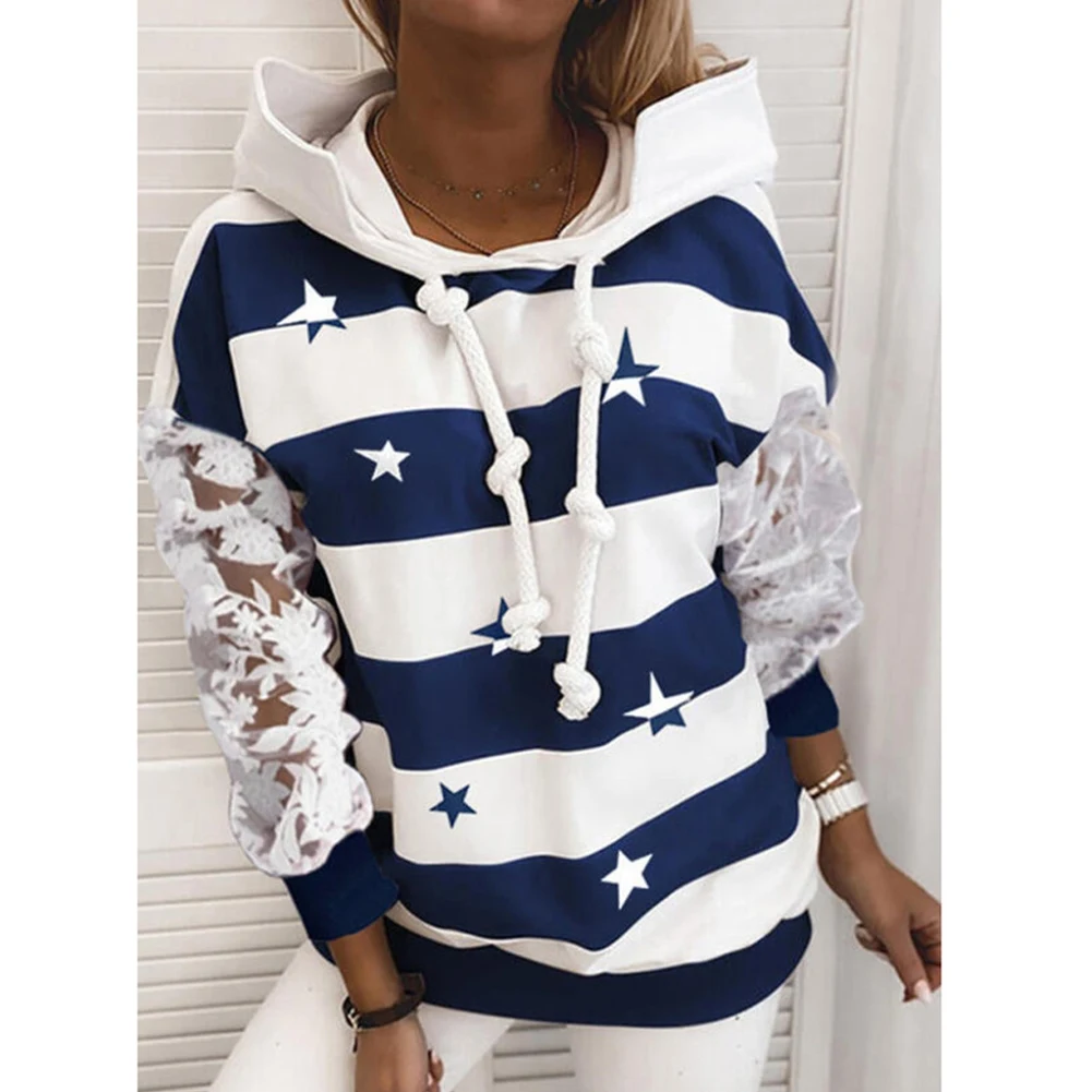 

Hoodies & Sweatshirts