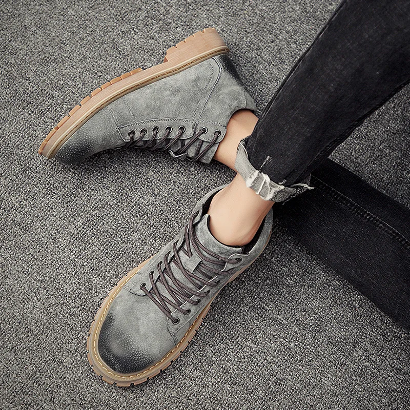 

Men's Shoes