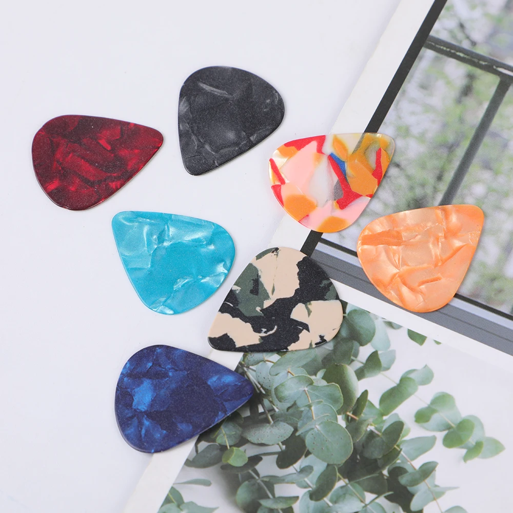 10pcs bunte akustische picks gitarre picks plektrum celluloid elektro glatte abs046mm 071mm 096mm gitarre pick zubehör free global shipping