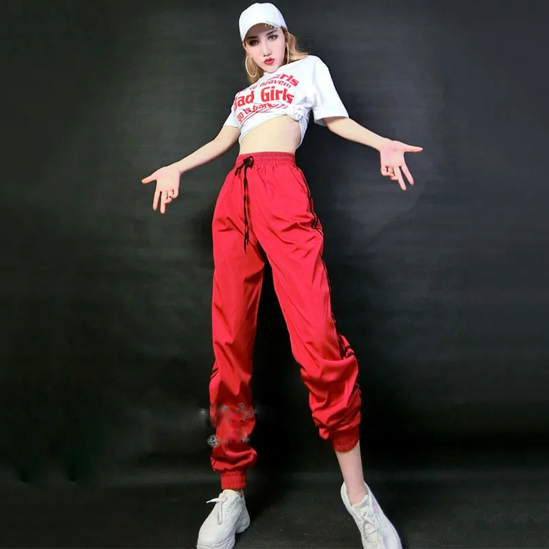 

Hip Hop Dance Costumes Lady Street Dancing Clothes Jazz Dancer Outfit Rave Wear Modern Stage Loose Shorts Red Pants DNV13058