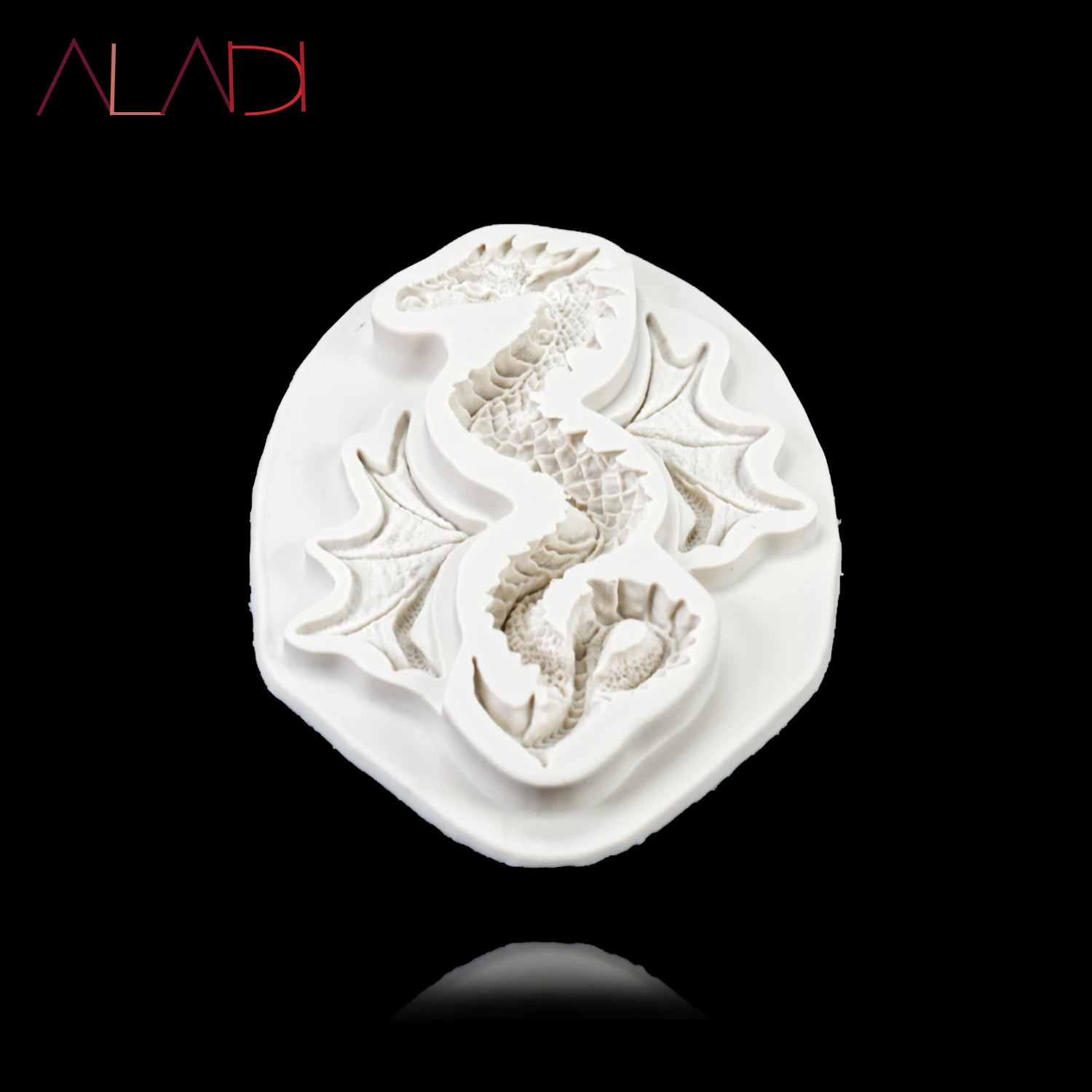 

3D Dragon Snake Silicone Fondant Cake Decoration Mold Candy Tool Chocolate Syrup Mold AD136