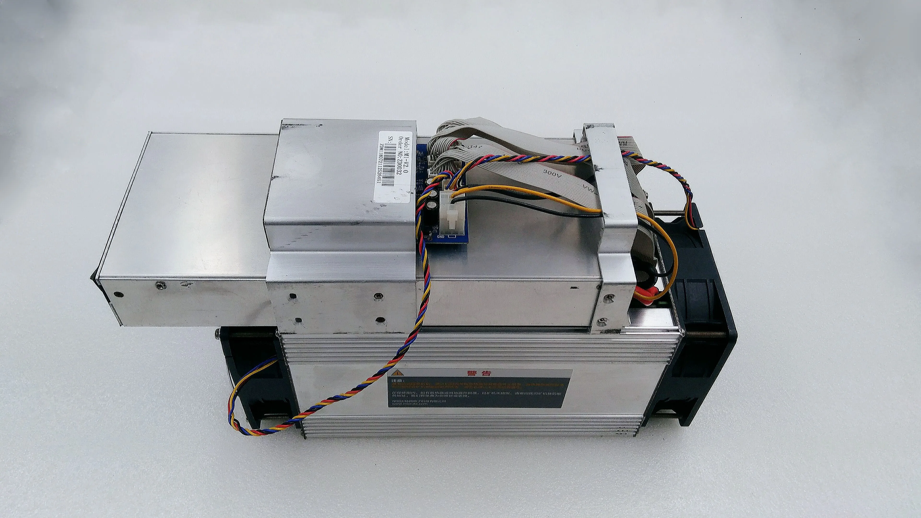 Б/у Asic BTC МПБ Шахтер WhatsMiner M1 11,5 T-12,5 T экономические чем Antminer S9 S11 S15 T15 T9 Z9 B7 WhatsMiner M3 M3X M10