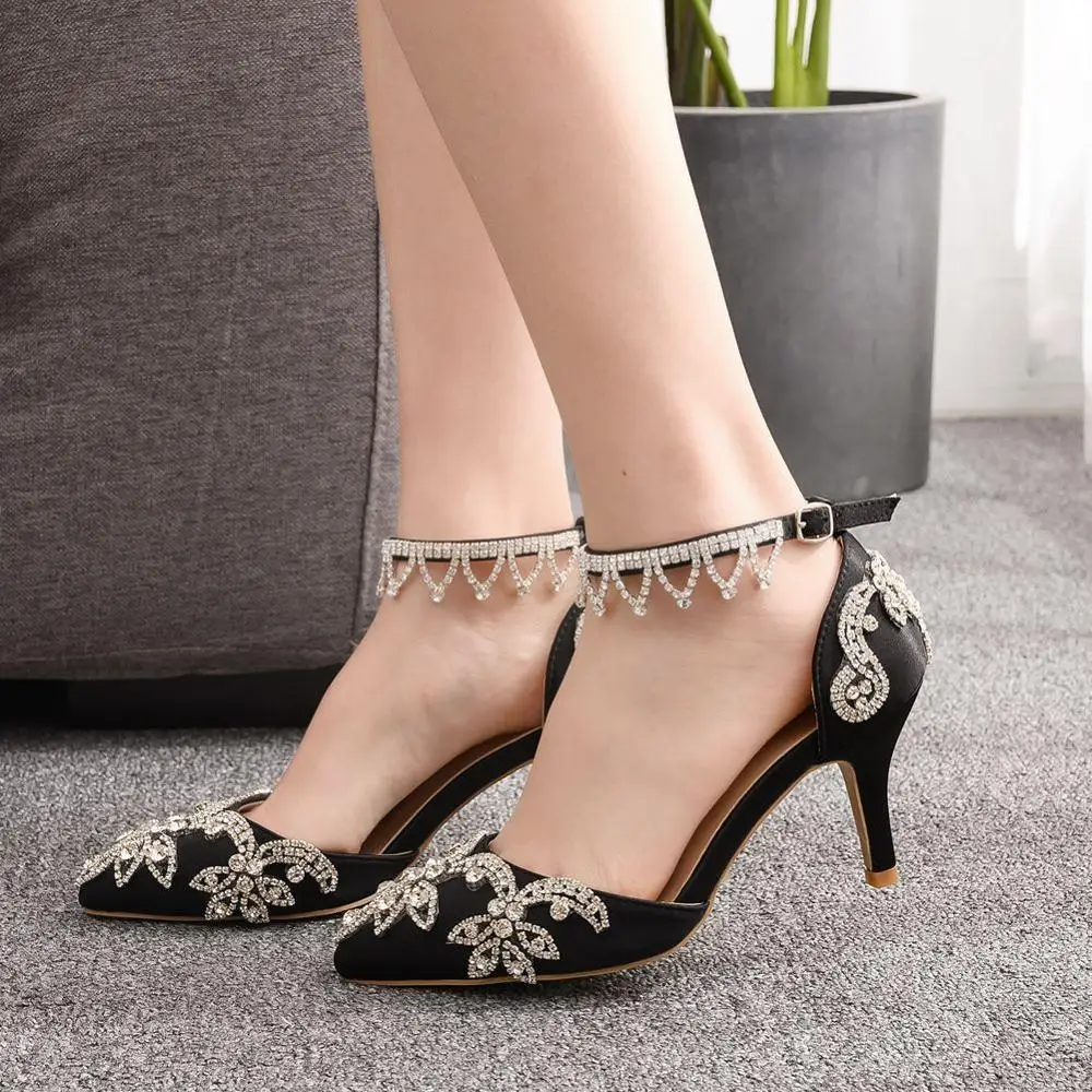 

Crystal Queen Shoes Woman Luxury Diamond Tassels High Heels Pumps Wedding Shoes Bridal Elegant Ankle Strap Party Dress Sandals