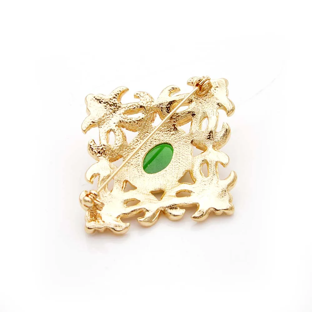 

Young Tulip Green Opal Stone Exquisite Collar Noble Women's Brooch Pin Ladies Jewelry Garment Accessories for Party Gifts