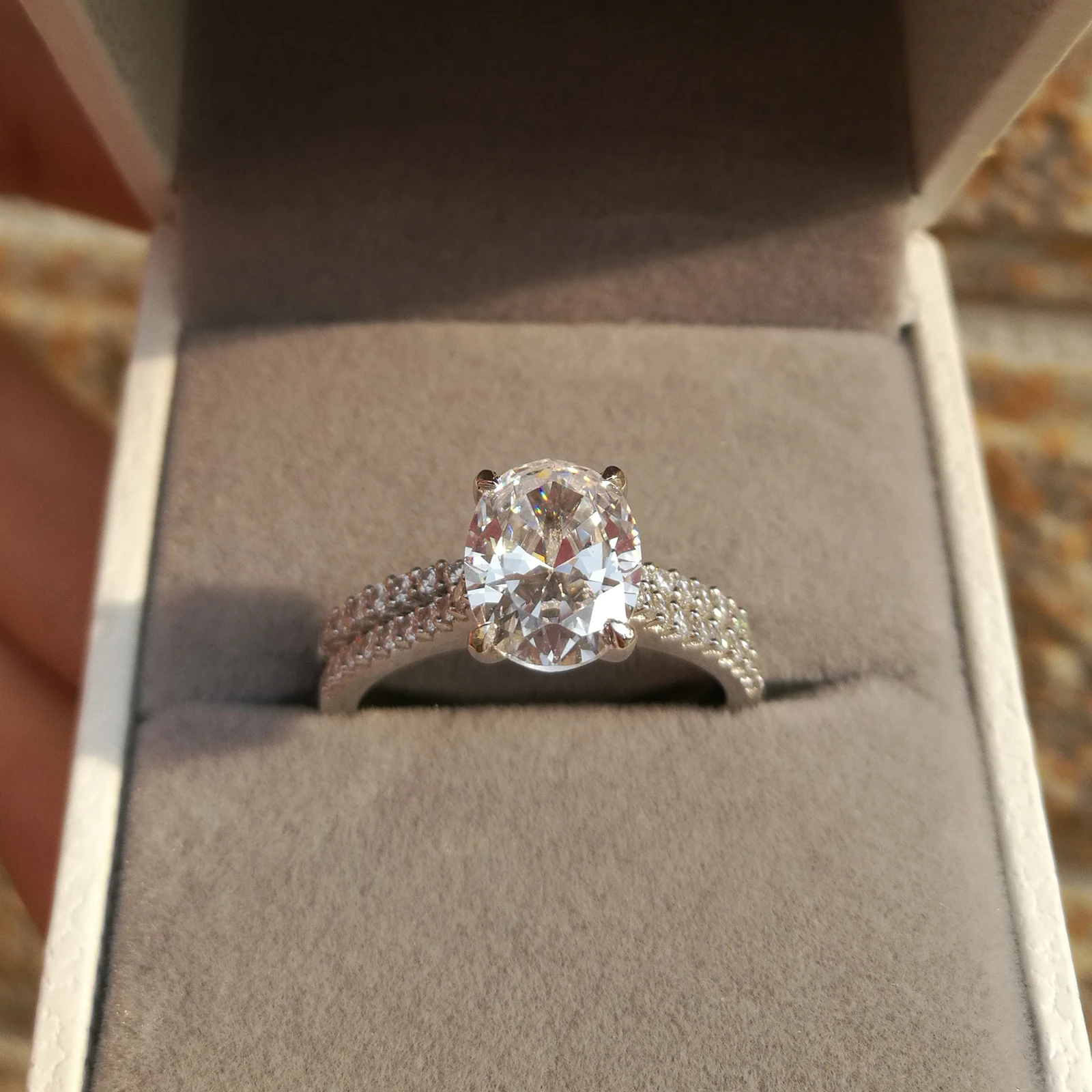 Newshe 2 шт. 925 пробы Серебряный набор обручальных колец 1.9Ct овальная форма AAAAA циркон